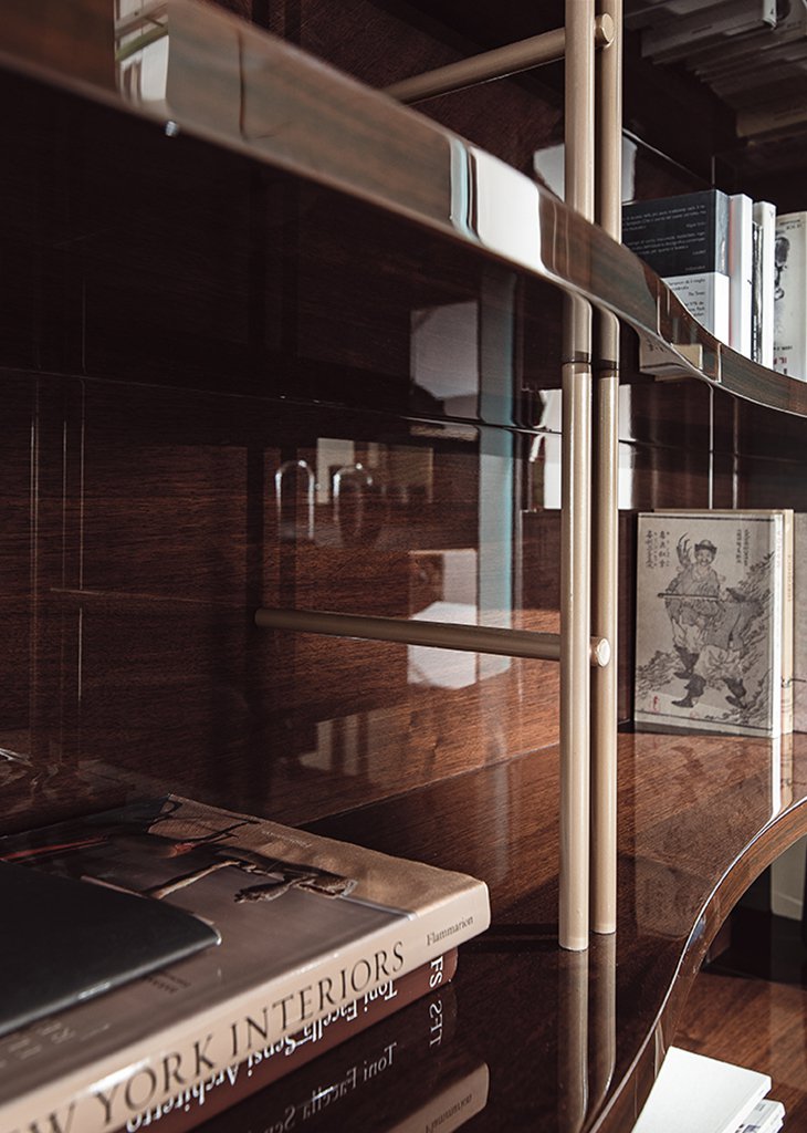 Bellagio Dining Room Set with elegant modern design | Vrxco.com